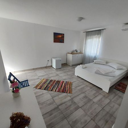 Aparthotel Casa Dada à Două Mai Extérieur photo