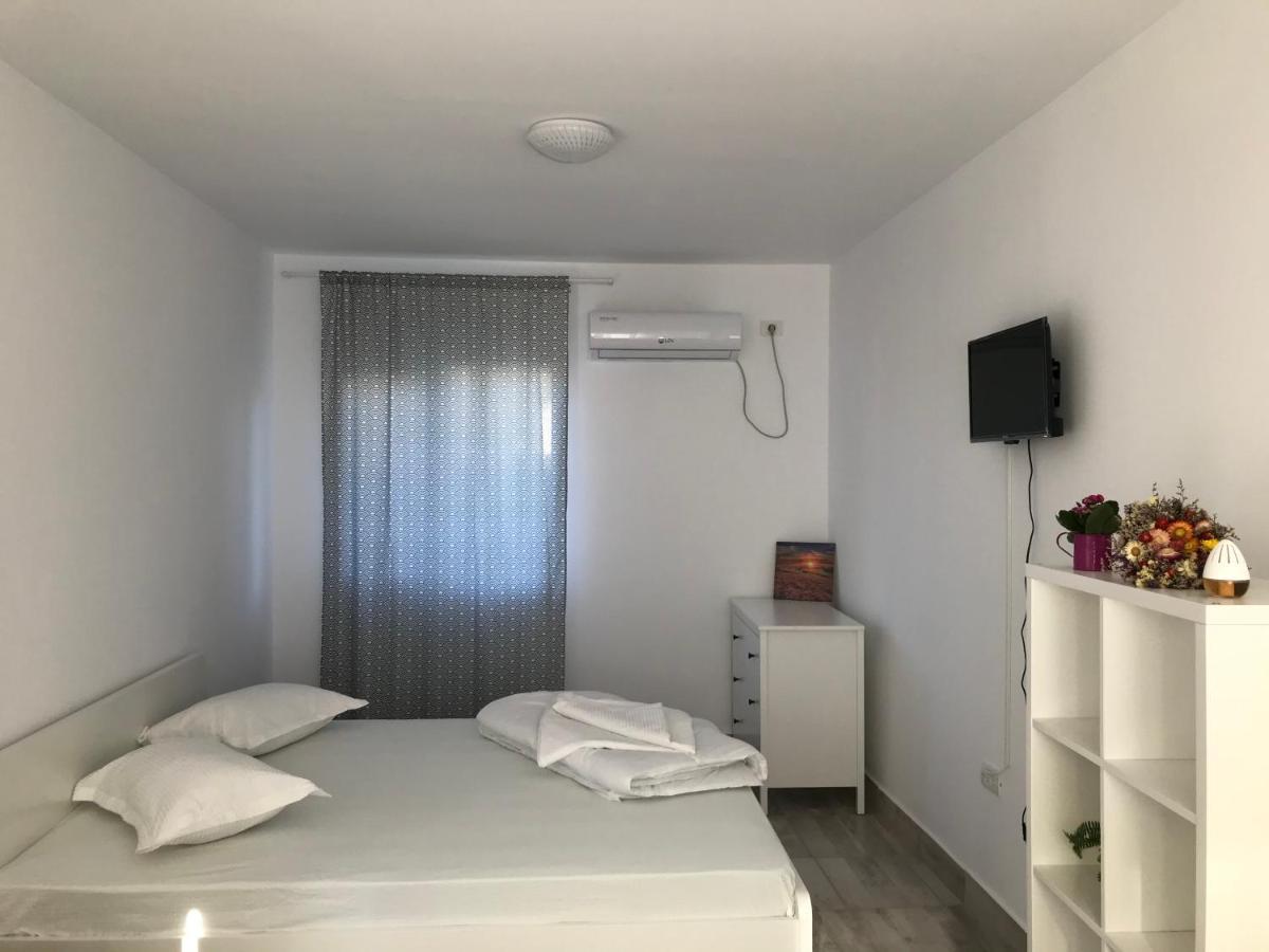 Aparthotel Casa Dada à Două Mai Extérieur photo