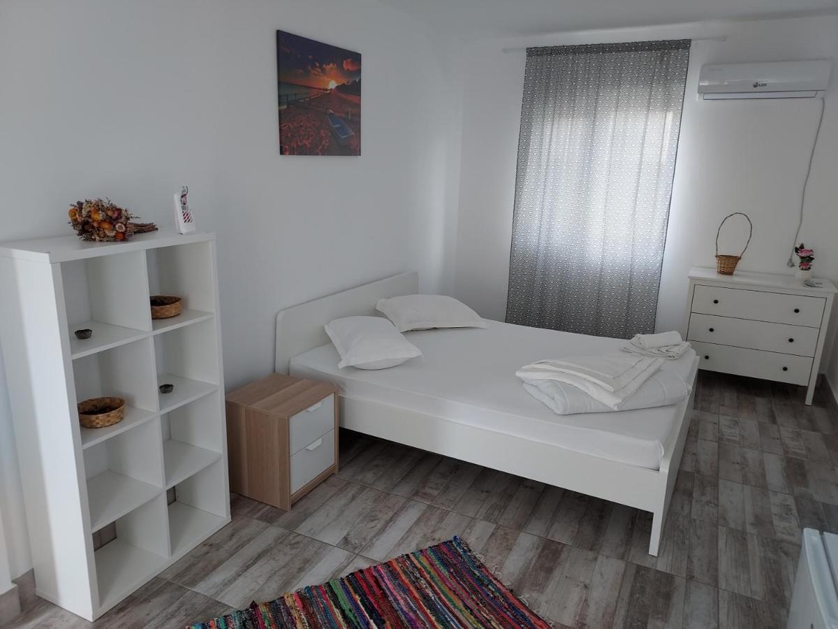 Aparthotel Casa Dada à Două Mai Extérieur photo