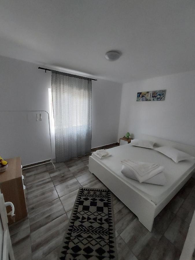 Aparthotel Casa Dada à Două Mai Extérieur photo