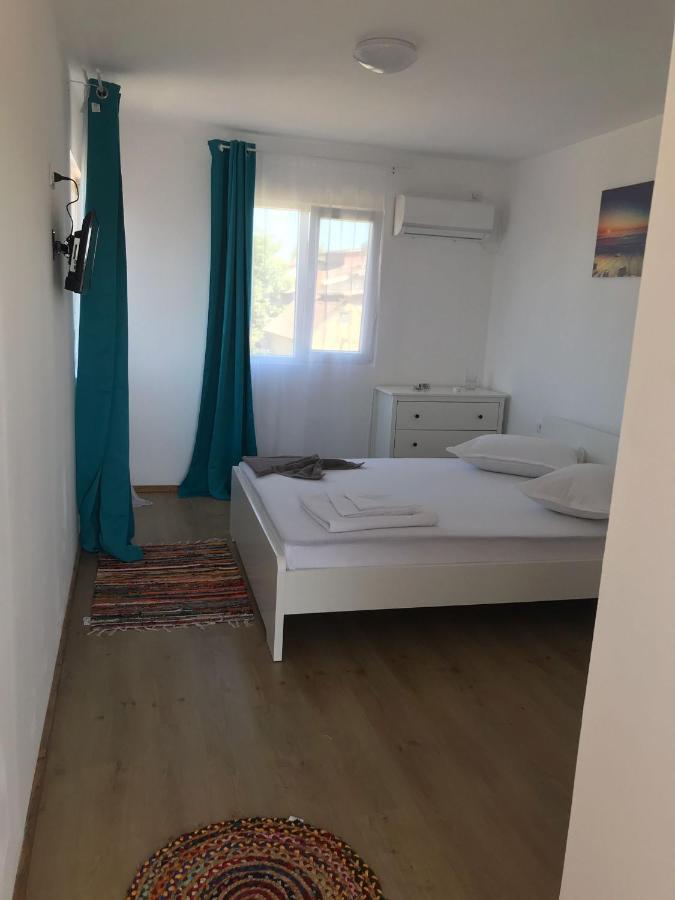 Aparthotel Casa Dada à Două Mai Extérieur photo